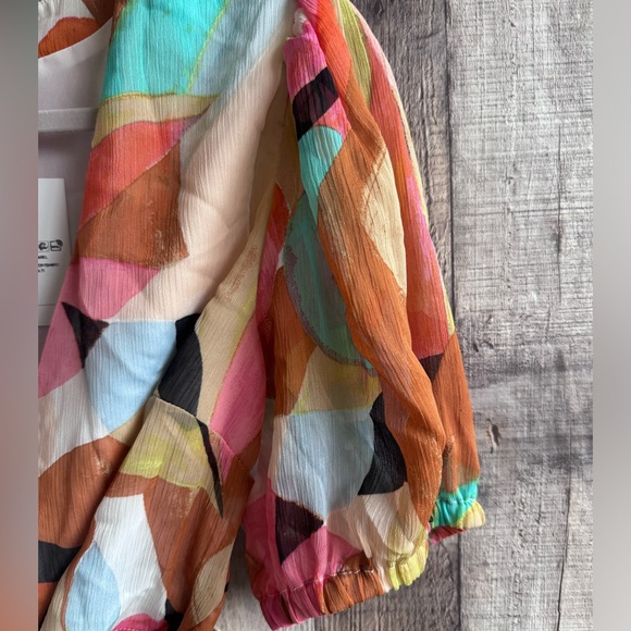 Floral Chiffon Cropped Wrap Top from Forever 21 - Picture 3 of 13